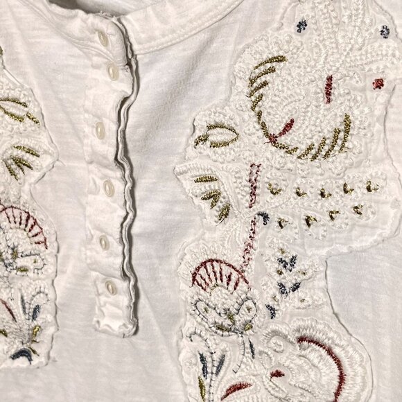 Soft Surroundings White Henley Shirt with Embroidered applique detail- Size Smal - Picture 2 of 4
